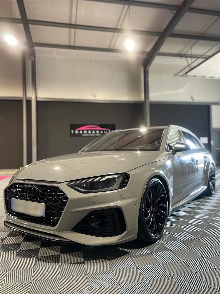 Audi RS4 : nettoyage complet par Lustr'Auto 31