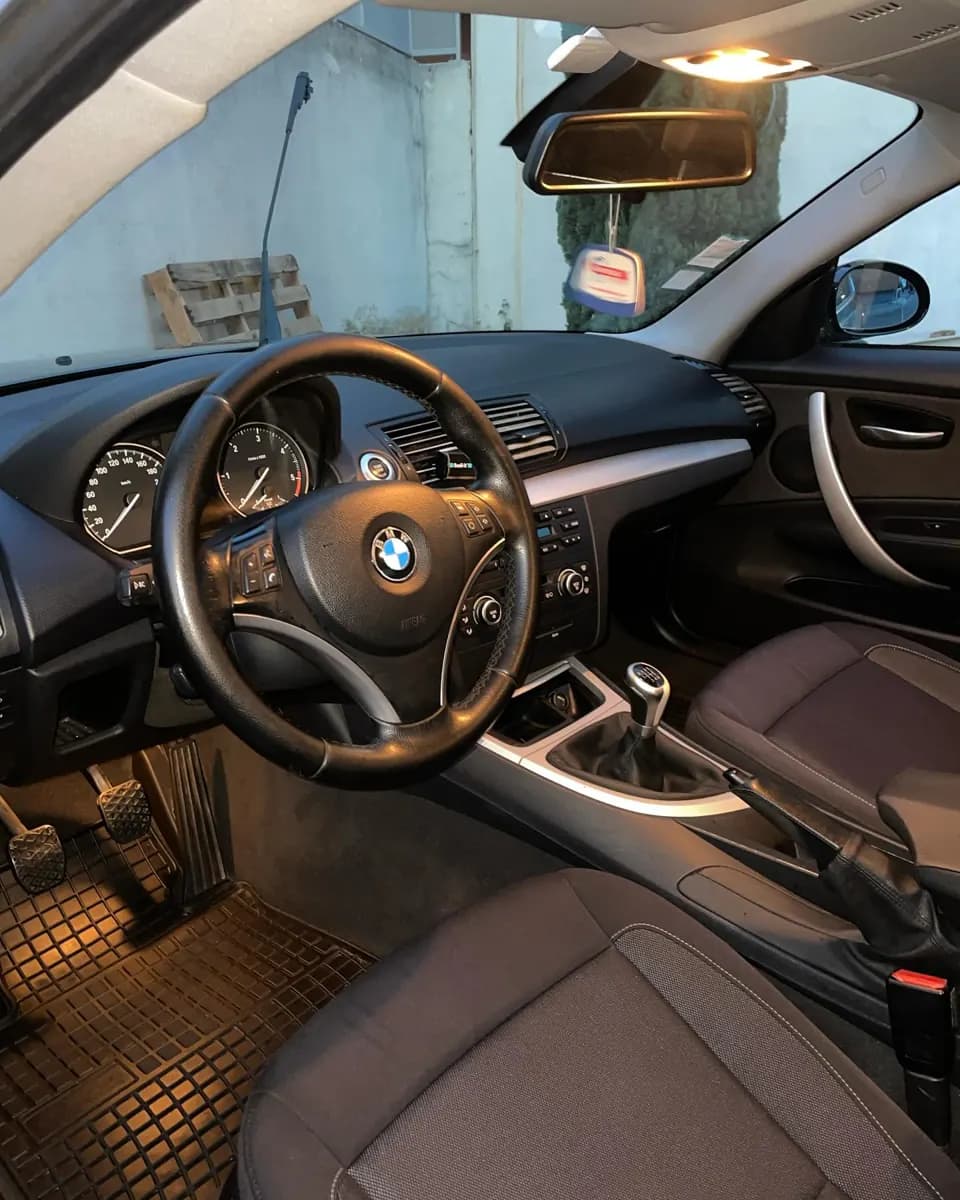 BMW 120d : photo 2