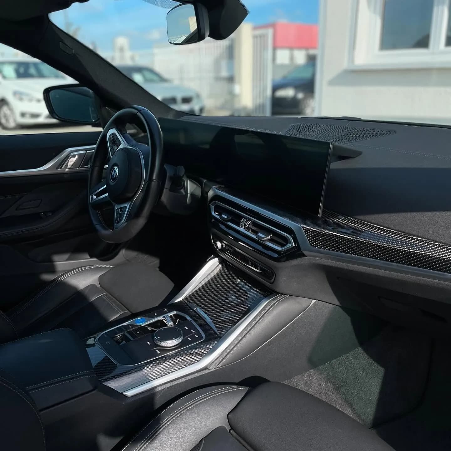 BMW i4 M50, nettoyage intérieur : photo 2 sur 3