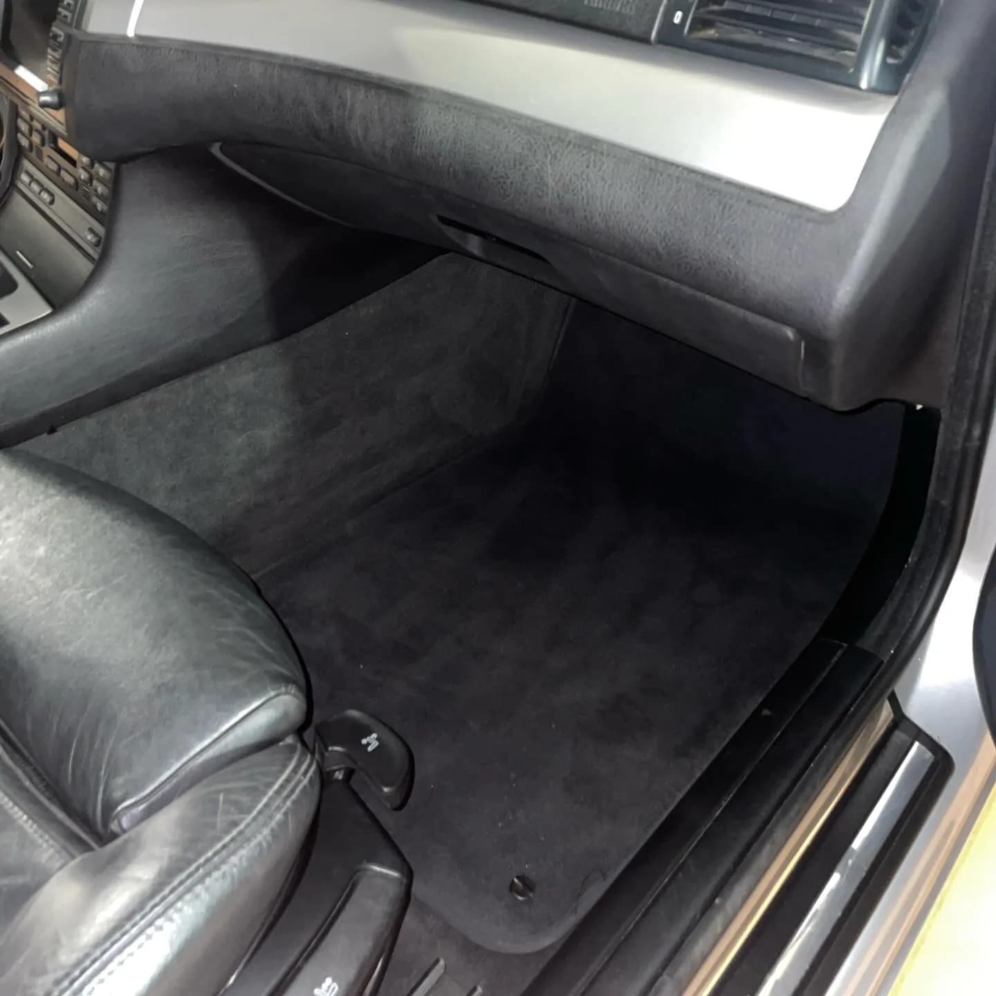 BMW Série 3, nettoyage intérieur : photo 2 sur 2