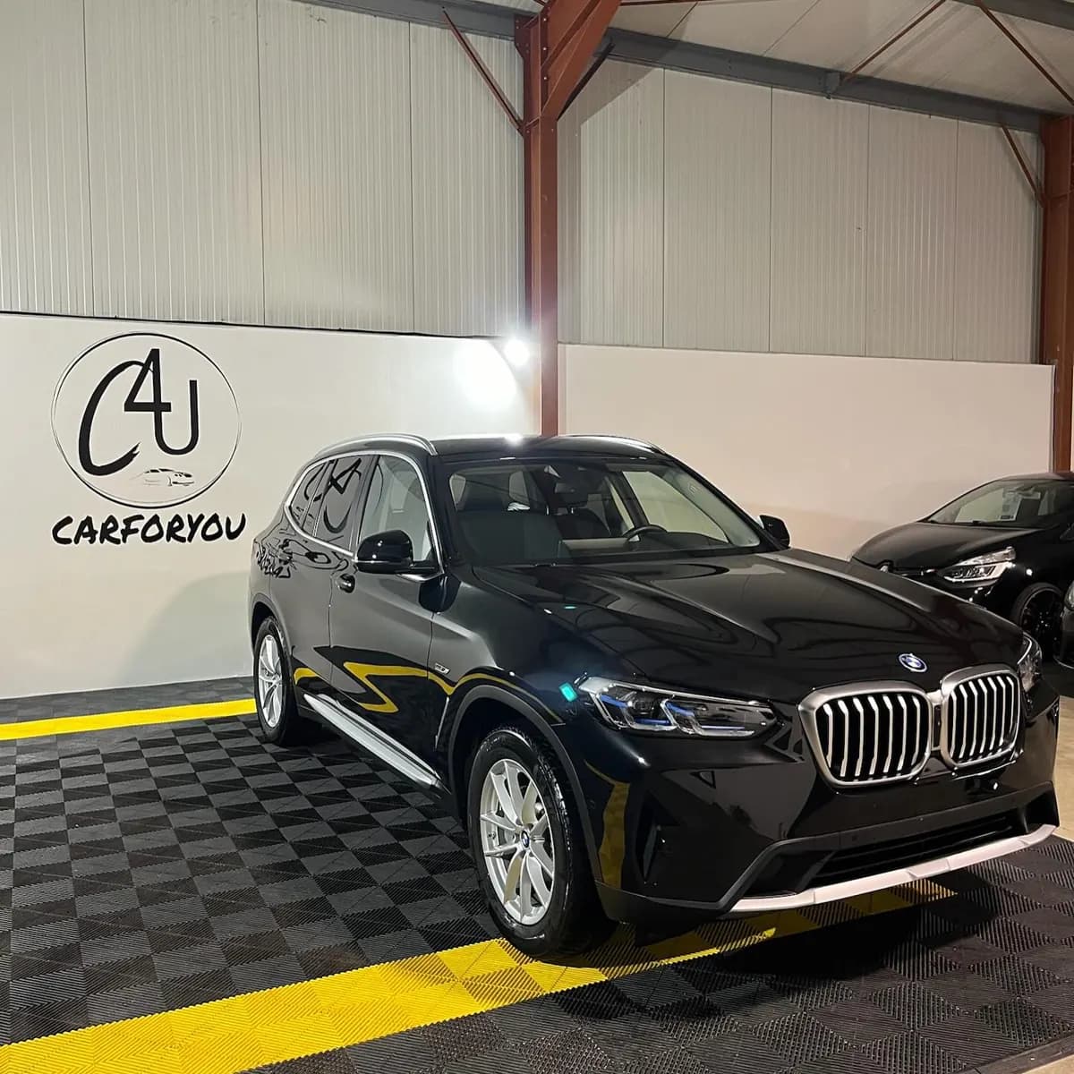 BMW X3 : nettoyage complet par Lustr'Auto 31
