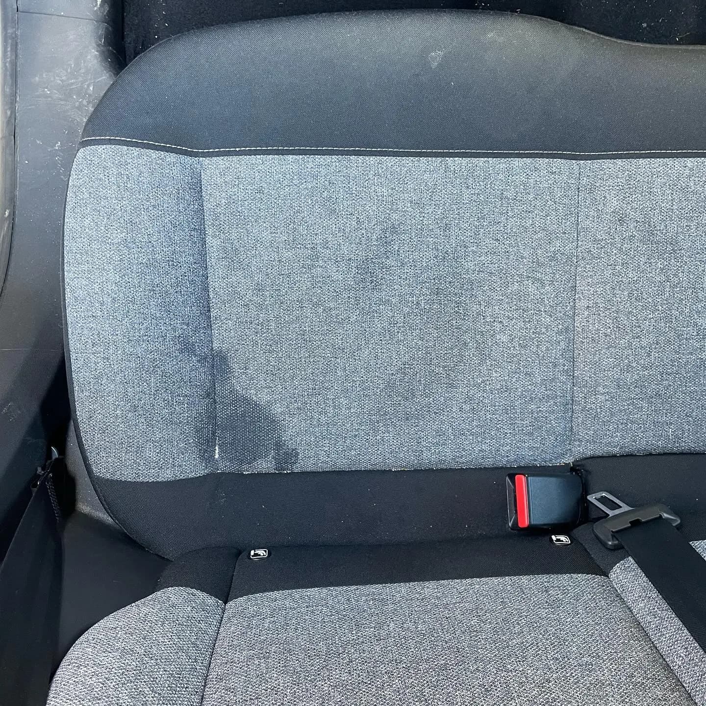 Citroën C3, nettoyage intérieur : photo 3 sur 6