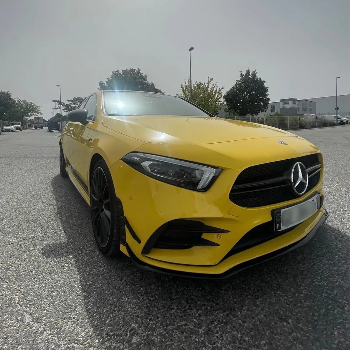 Mercedes-AMG A35, nettoyage intérieur : photo 3 sur 4