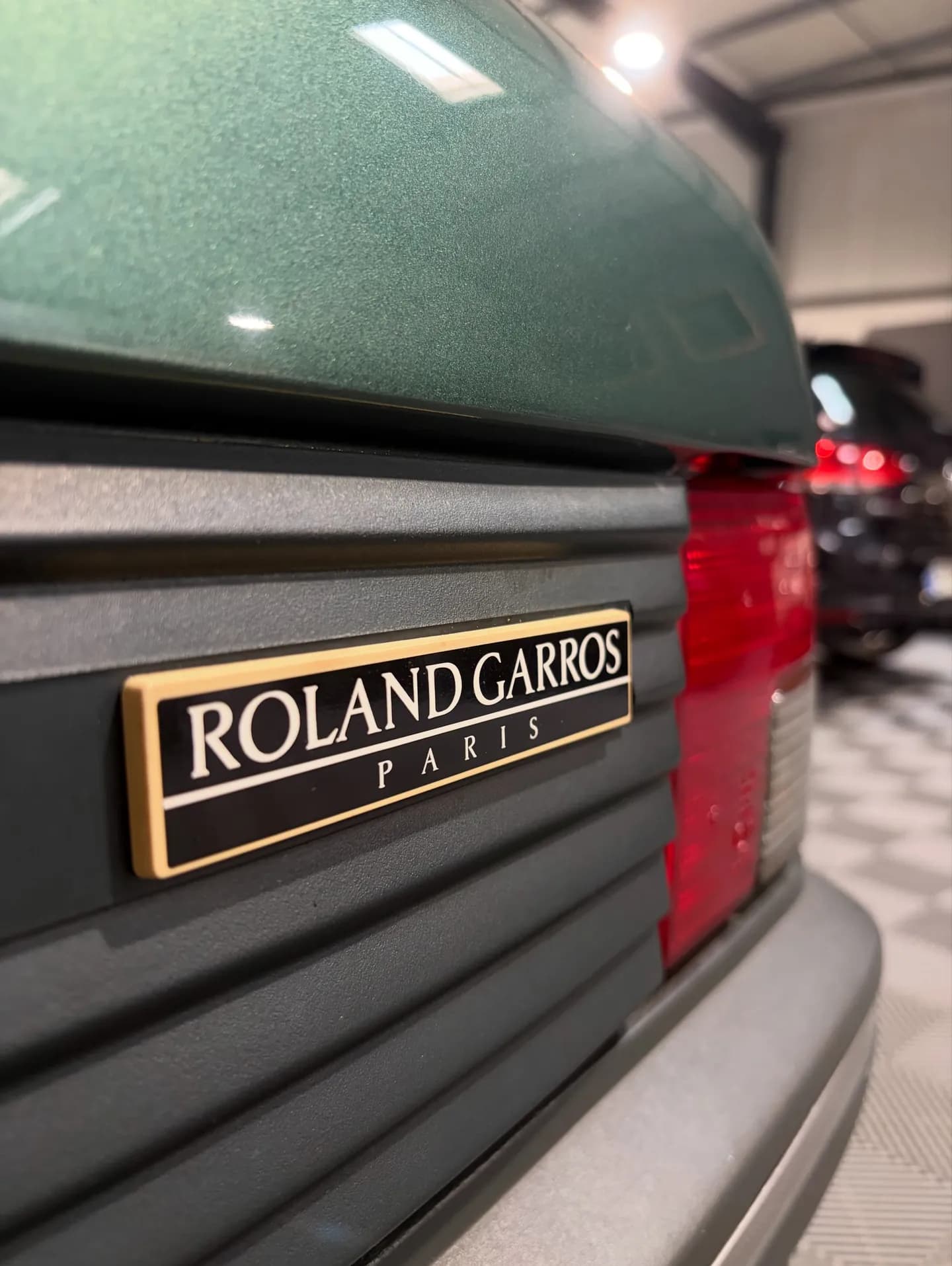 Peugeot 205 Cabriolet Roland Garros, nettoyage complet : photo 2 sur 6