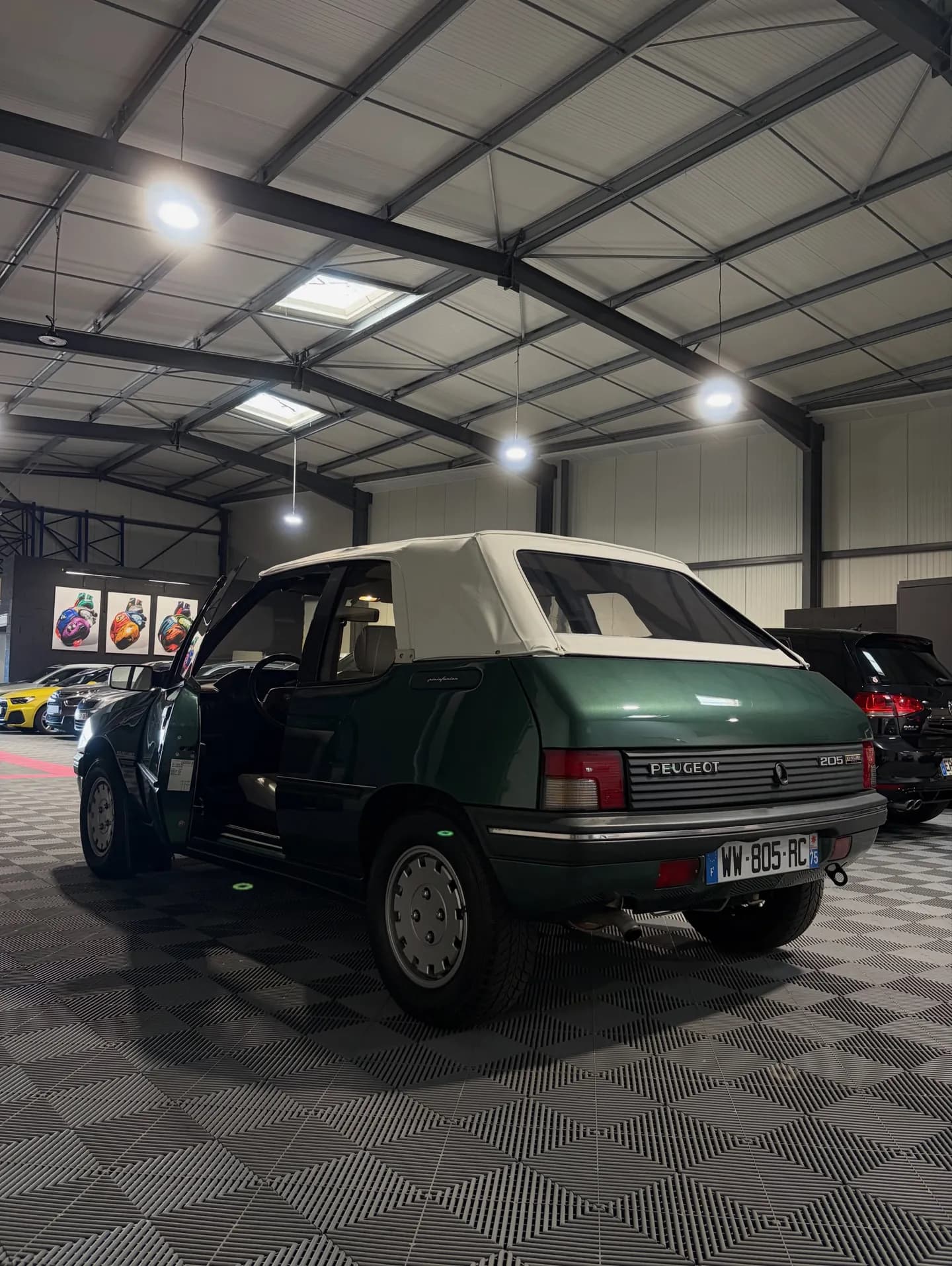Peugeot 205 Cabriolet Roland Garros, nettoyage complet : photo 4 sur 6