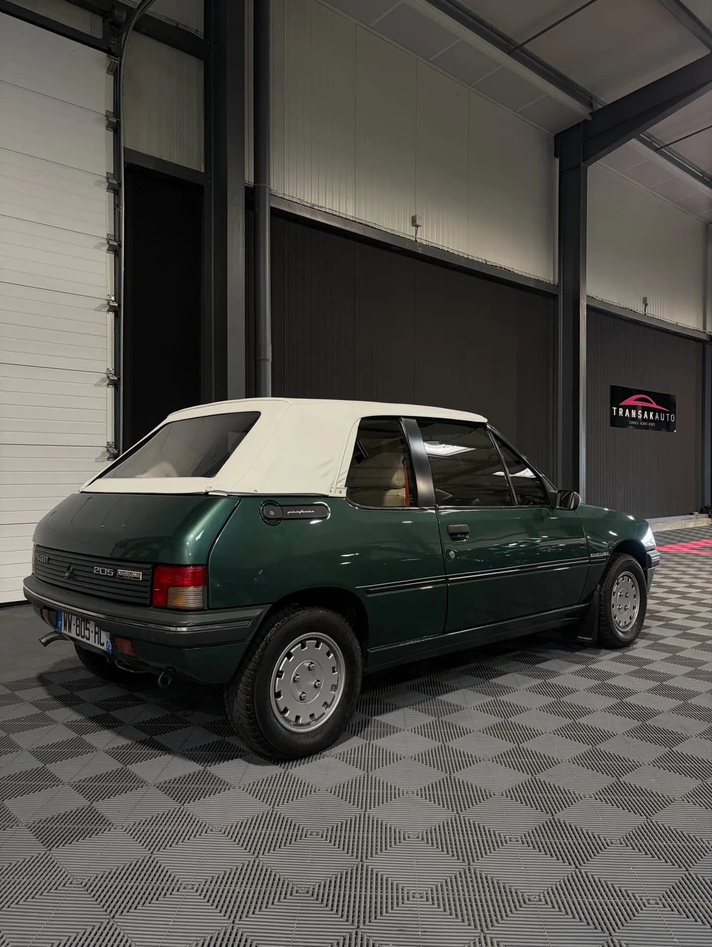 Peugeot 205 Cabriolet Roland Garros, nettoyage complet : photo 6 sur 6
