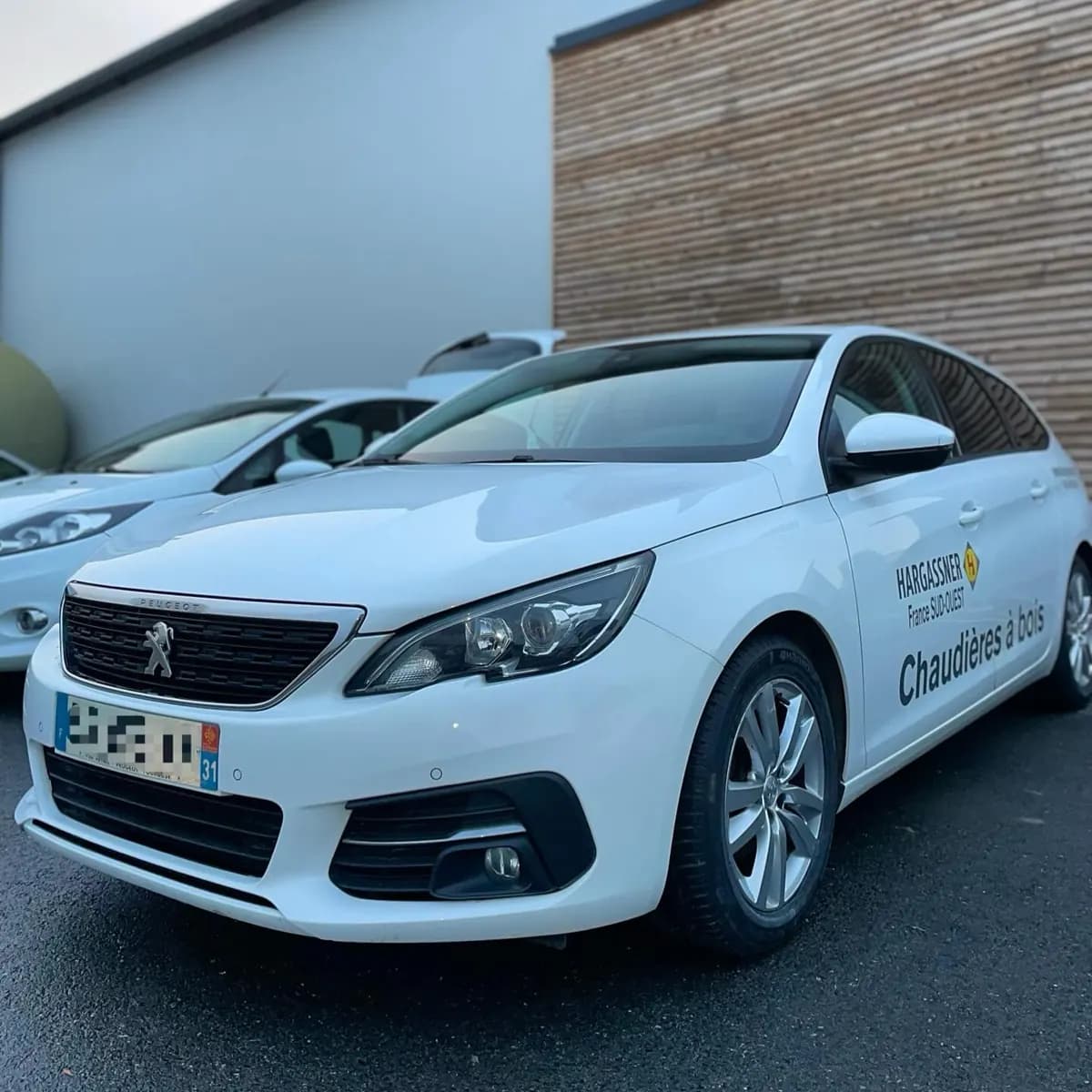Peugeot 308 : nettoyage complet par Lustr'Auto 31