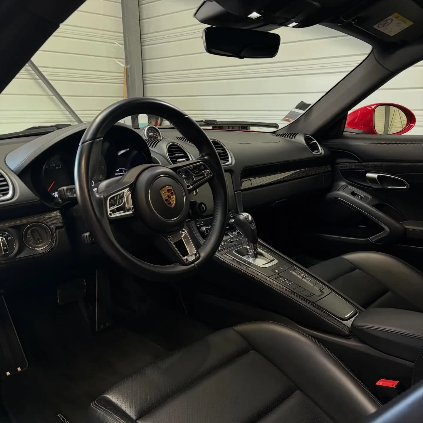 Porsche 718 Cayman S, nettoyage complet : photo 4 sur 6