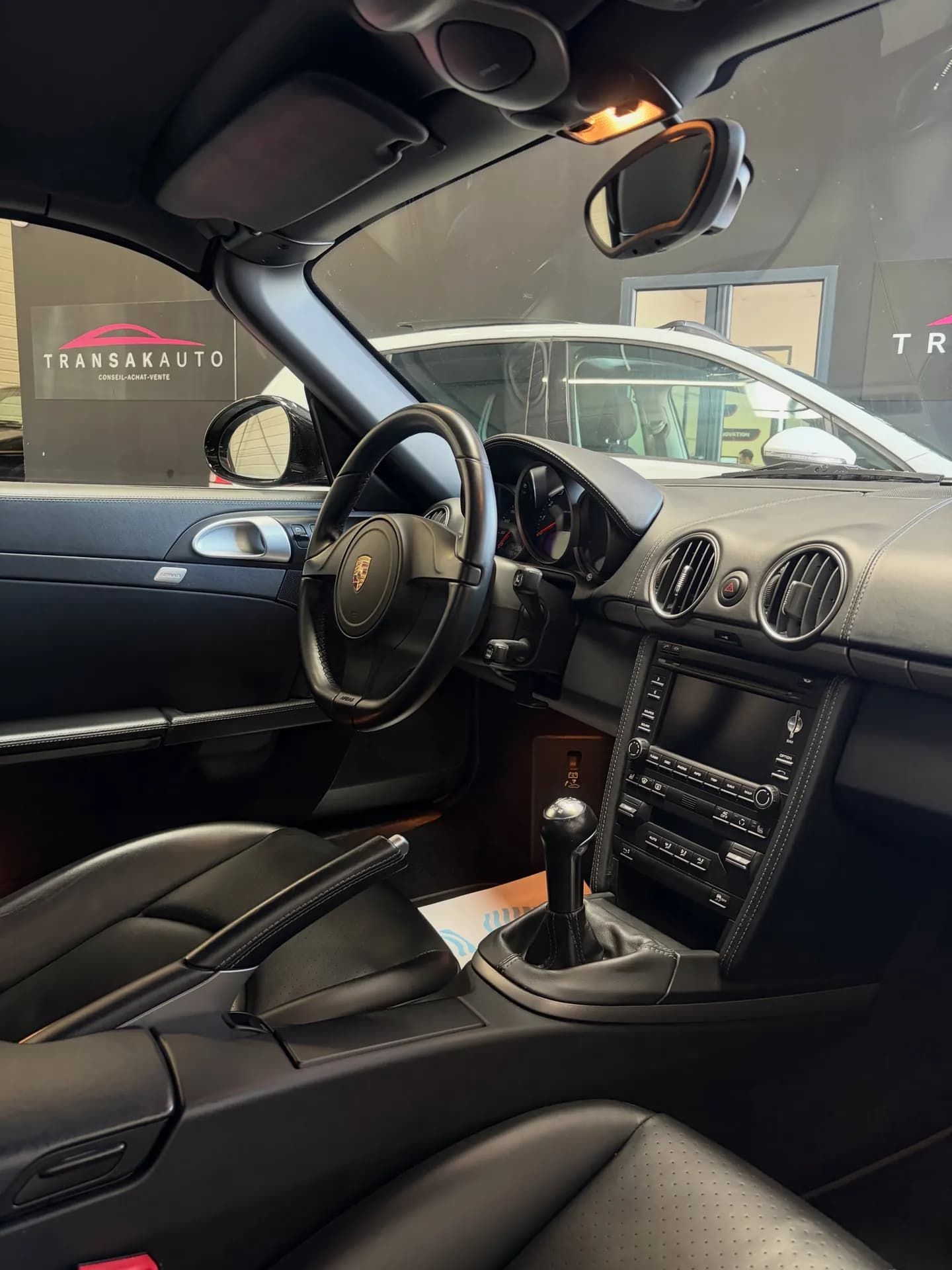Porsche Boxster, nettoyage complet : photo 2 sur 3
