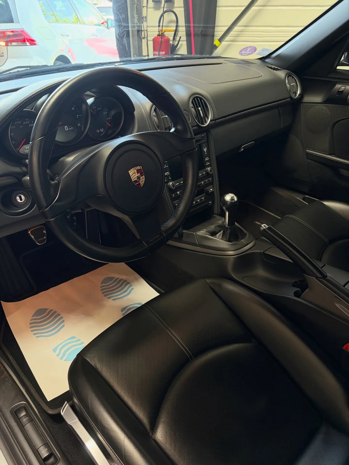 Porsche Boxster, nettoyage complet : photo 3 sur 3