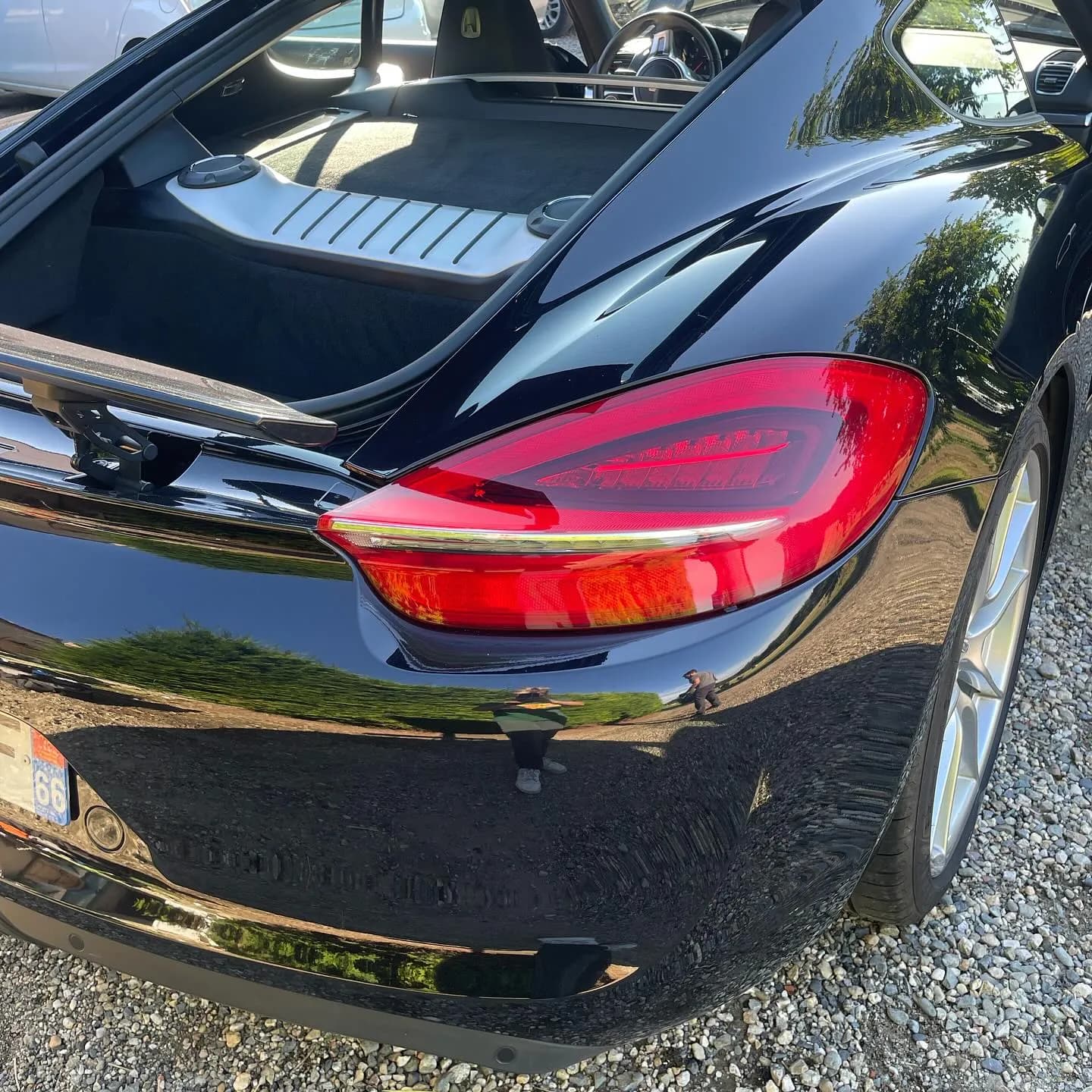 Porsche Cayman, polissage et lustrage : photo 3 sur 4