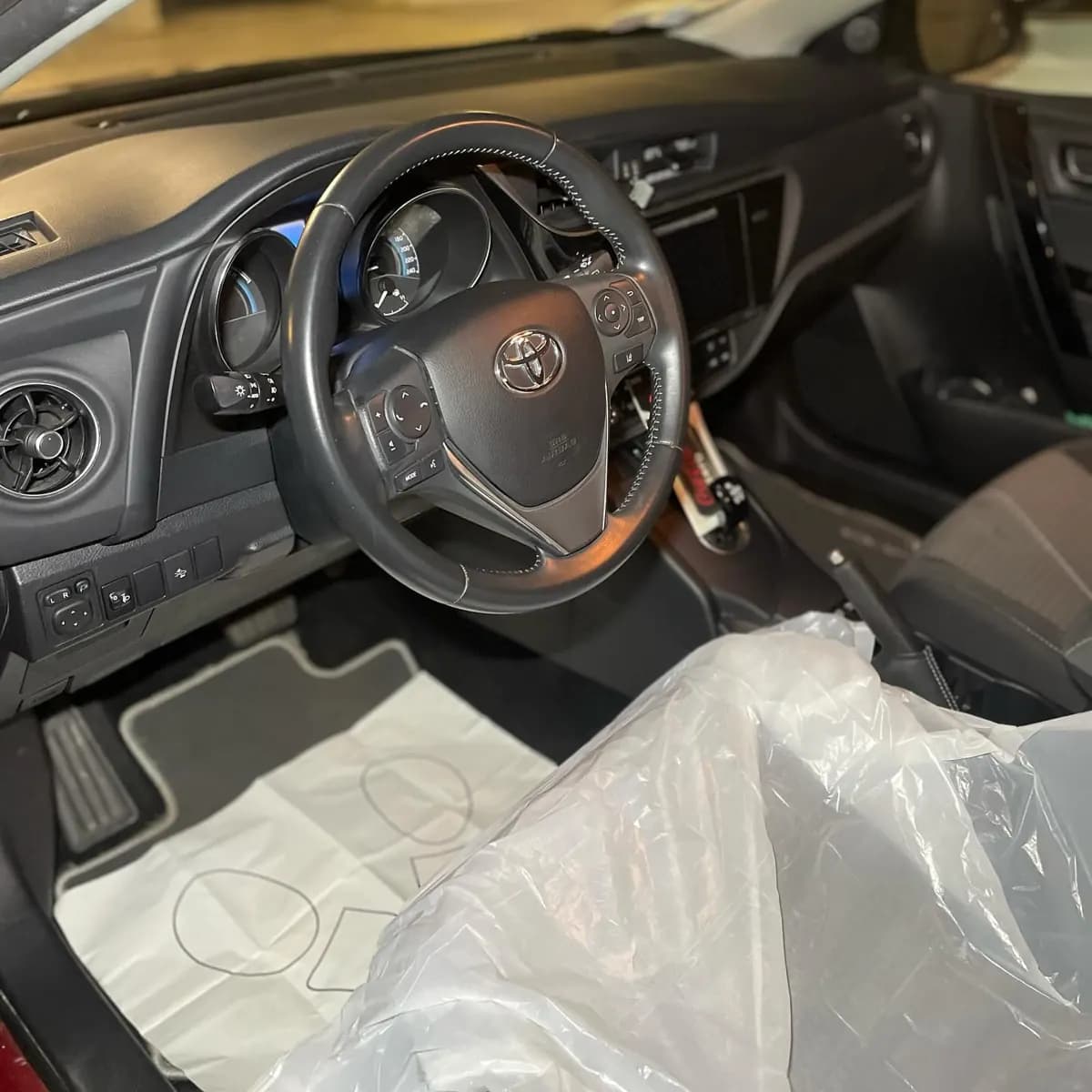 Toyota Corolla : nettoyage intérieur par Lustr'Auto 31