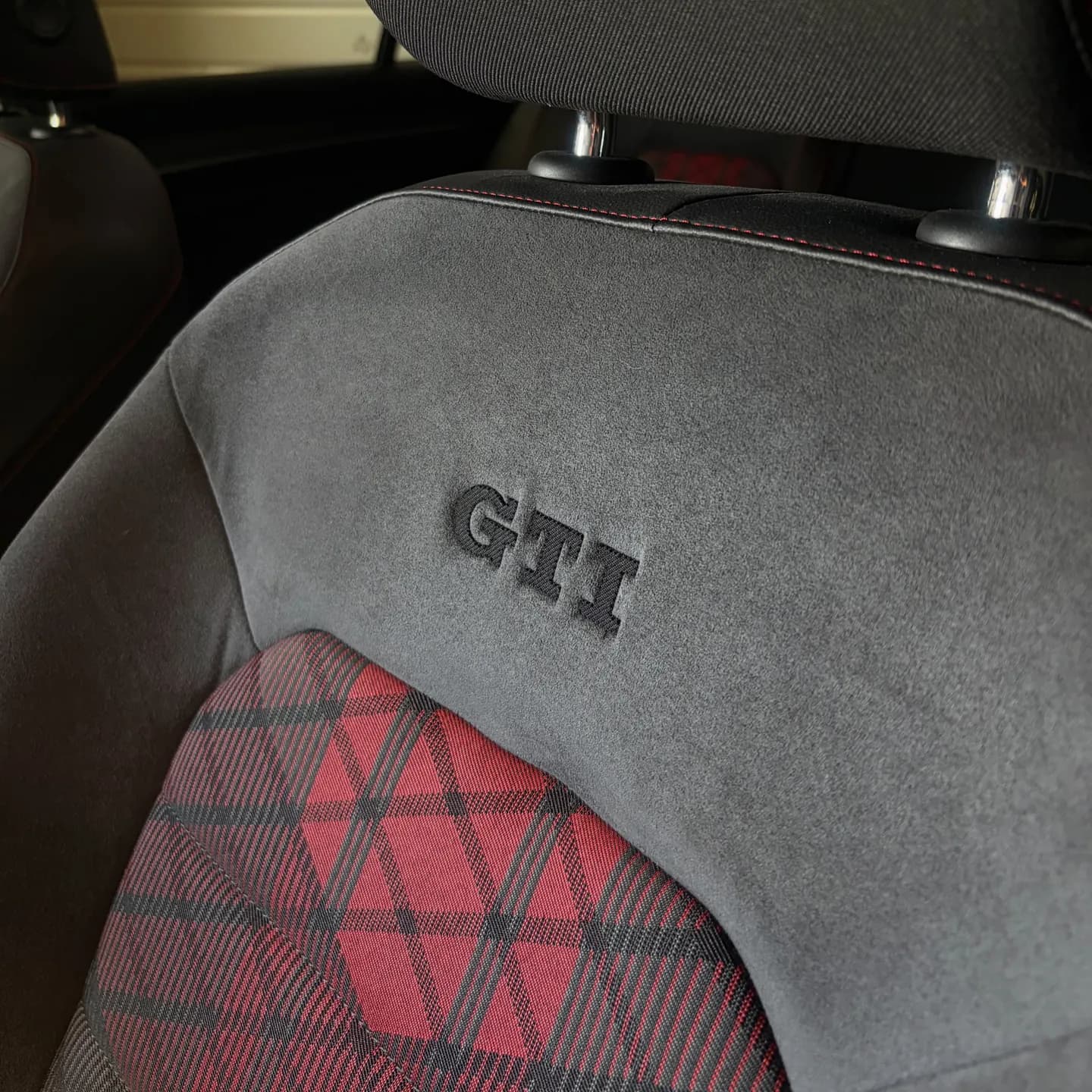 Volkswagen Golf GTI TCR, nettoyage complet : photo 3 sur 3