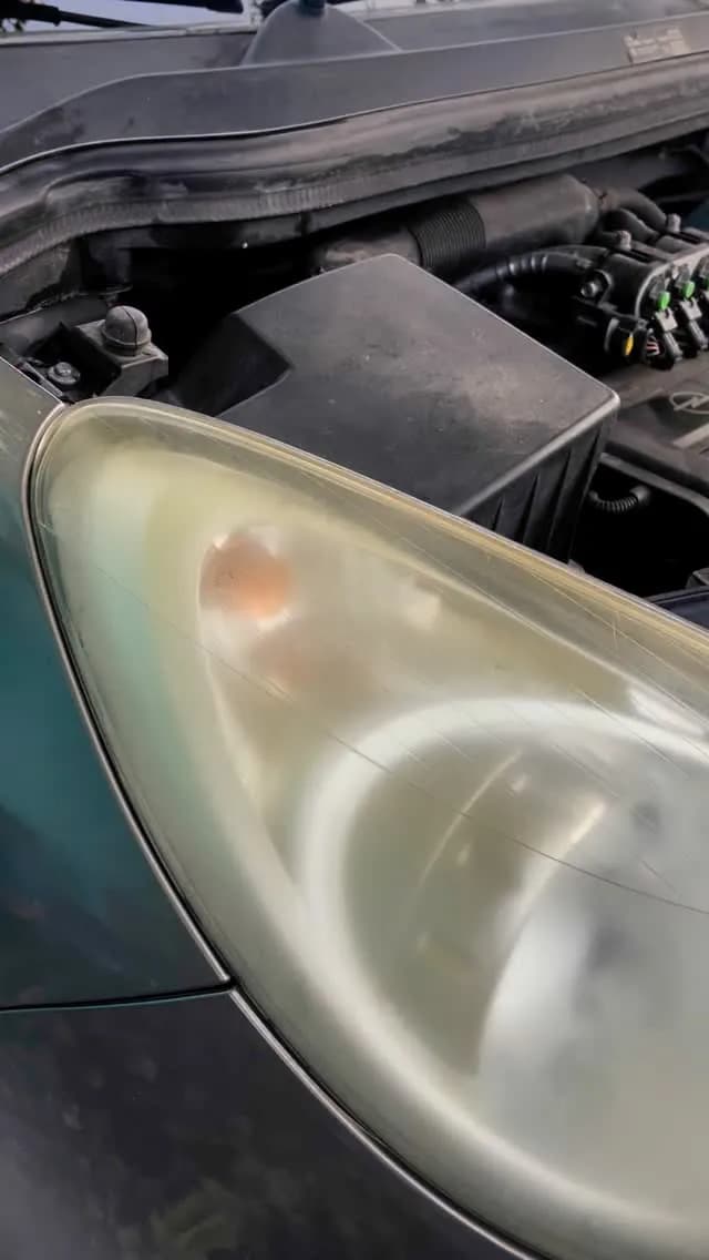 Opel Corsa : rénovation des optiques